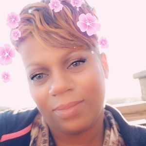 Meet your Posher, Lashell